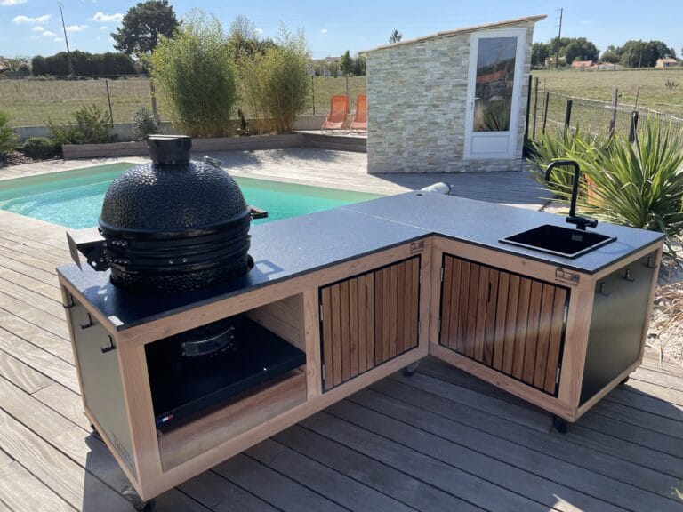 Lire la suite à propos de l’article Quelle implantation pour votre cuisine extérieure ?